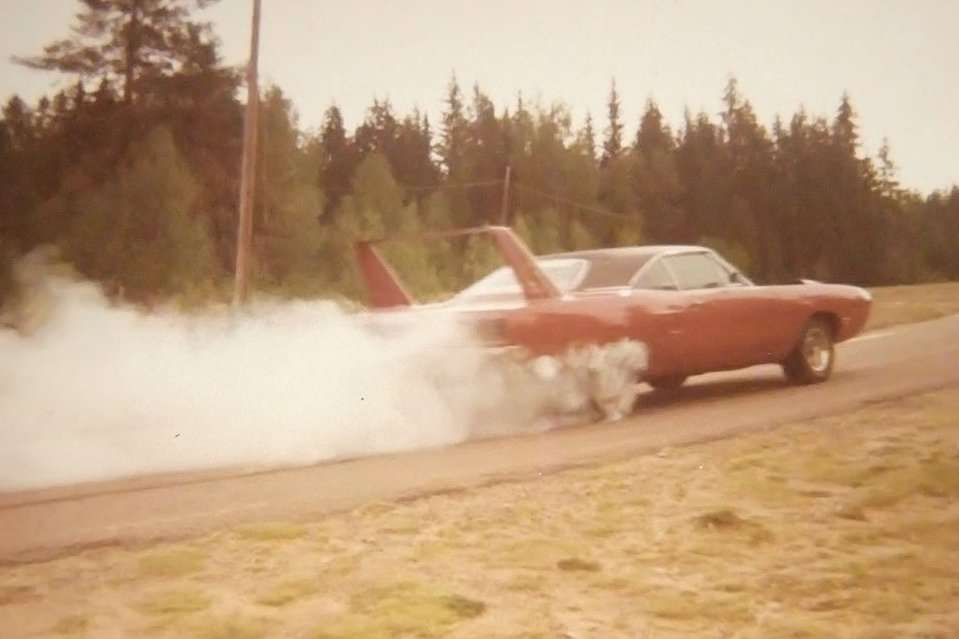 20 Vintage Muscle Cars in Their Natural Habitat for All the Gearheads | Den of Geek