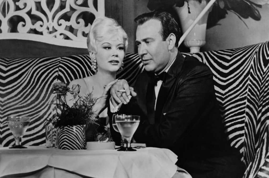 15 Celebrities You Didn't Realize Lived So Long | Den of Geek