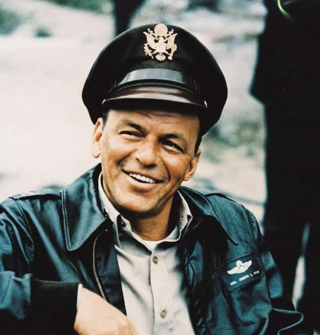 15 Candid Photos of Hollywood's Original Heartthrob | Den of Geek