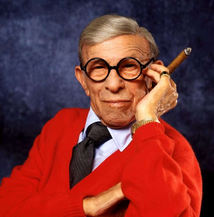 15 Celebrities You Didn't Realize Lived So Long | Den of Geek