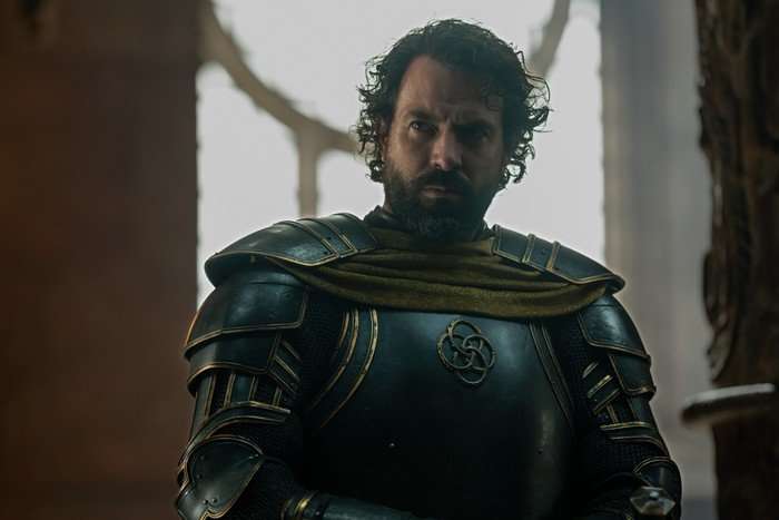 Tom Cullen in armour as Ser Luthor Largent in House of the Dragon season 3.