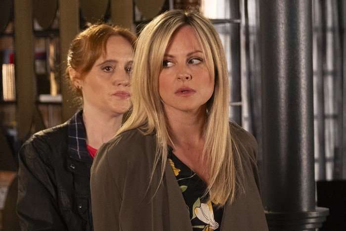 20_07_coro_sarah_arrest_03 Sarah is arrested by Lisa and McLaughlin in Coronation Street