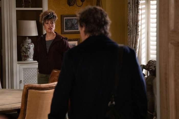 Steve confronts Serena in the Home Farm living room in Emmerdale