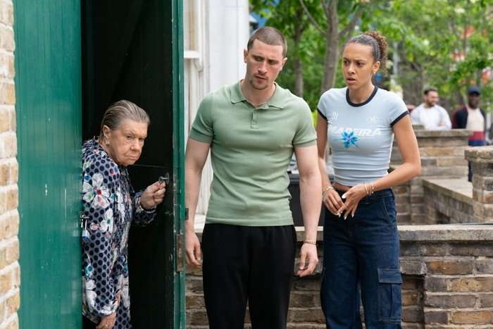 566672,TITLE:Eastenders Mo sneaks Harry and Gina into her garage in a scene from EastEnders