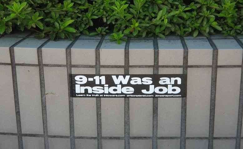 15 Conspiracy Theories Humanity Still Loves to Believe | Den of Geek