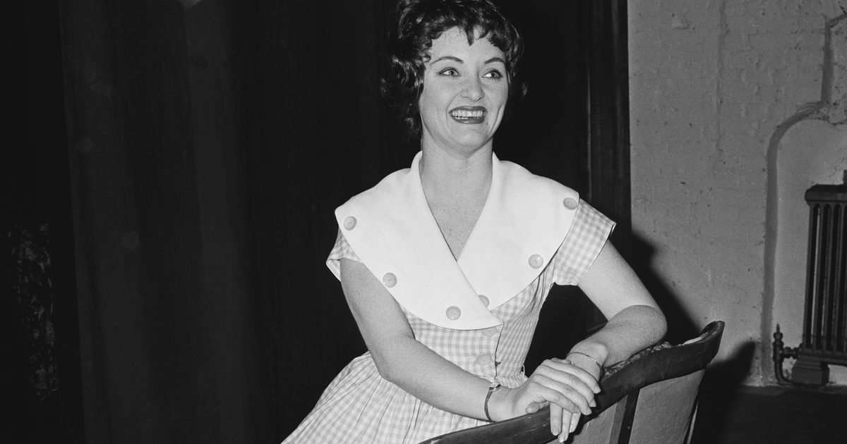 Anna Dawson, Keeping Up Appearances star, dies aged 88