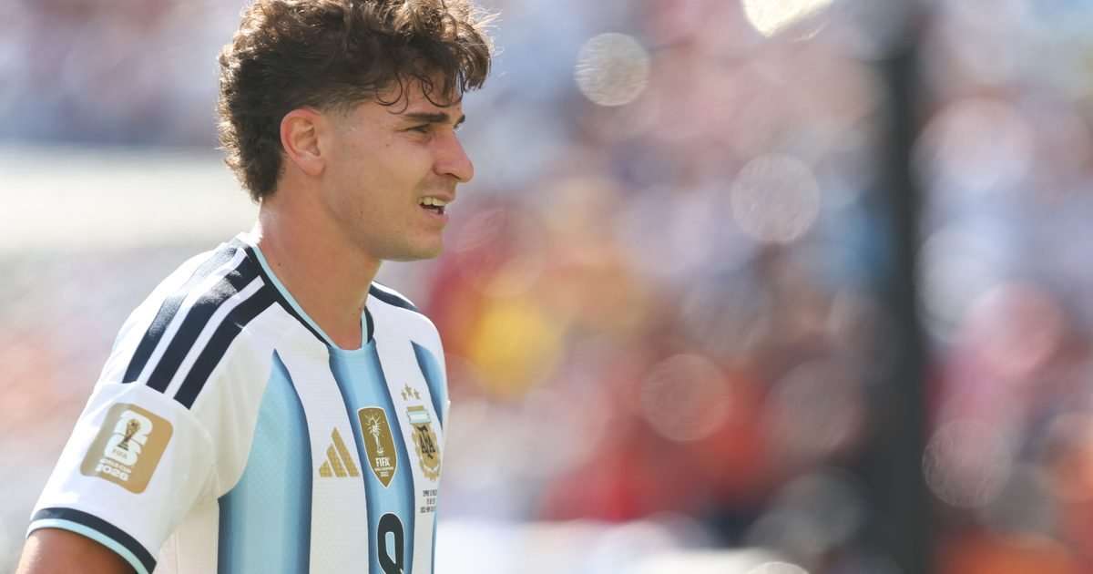 Arsenal transfer news: Done deals, rumours, ins and outs &ndash; Alvarez, Barcola, Bruno, Tzolis
