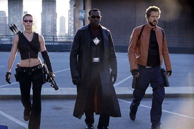 15 Movie Scenes That Were Meant to Be Cool, But Turned Out Totally Cringe | Den of Geek