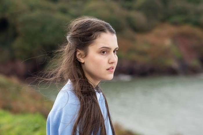 Chlo&eacute; Sweetlove as Kim Bergerac.