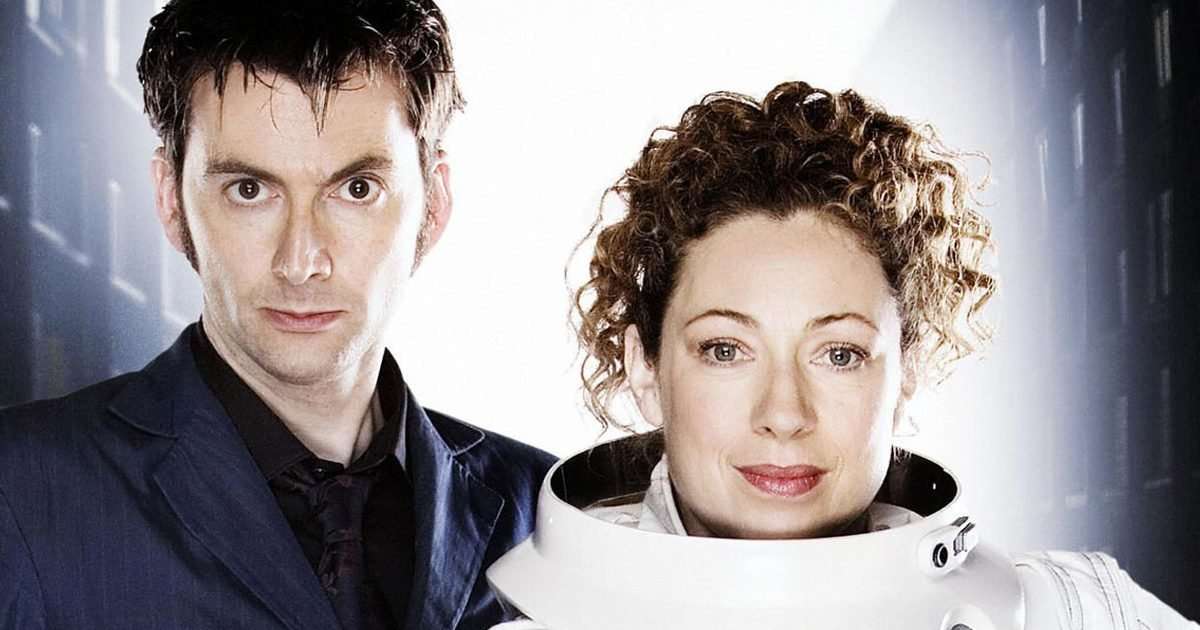 Doctor Who favourite Alex Kingston thinks David Tennant started to "disengage" from the role ahead of his emotional exit