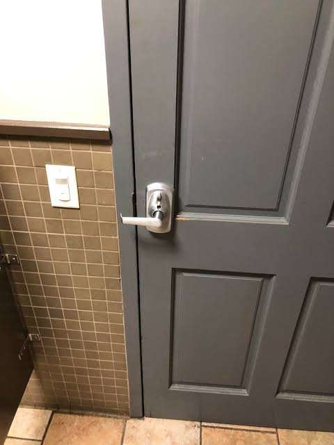 18 Times Someone Had Just One Job and Still Failed At It | Den of Geek