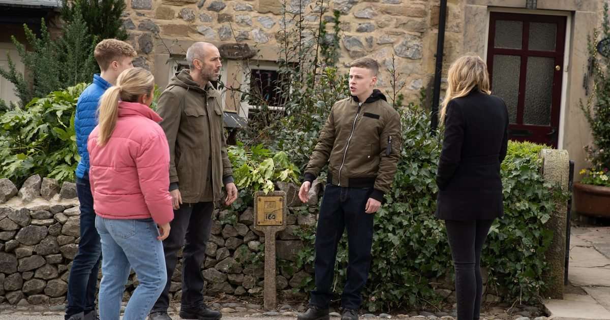 Emmerdale exit revealed for Dingle family member after 17 years in role