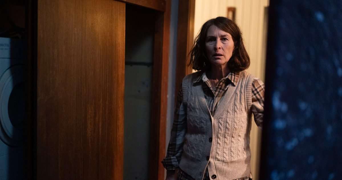 Friends legend Helen Baxendale reveals why ITV serial killer thriller The Dark is 'properly frightening'