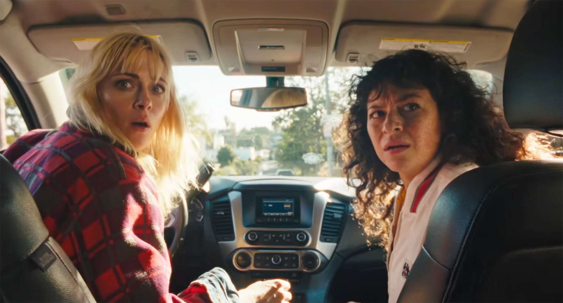 Kristen Stewart & Alia Shawkat in Stoner Film 'The Wrong Girls' Trailer | FirstShowing.net