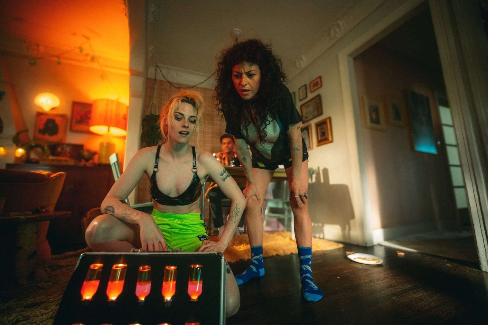 Kristen Stewart and Alia Shawkat are The Wrong Girls in trailer for stoner comedy