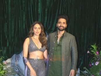 Photos: Janhvi Kapoor, Anil Kapoor, Bhumi Pednekar, Varun Dhawan, Rakul Preet Singh, Rekha and others attend Anshula Kapoor and Rohan Thakkar's wedding reception