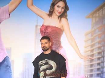 Photos: Rajkumar Hirani, Ahmed Khan and others grace the premiere of Tera Yaar Hoon Main