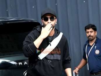Photos: Ranbir Kapoor spotted outside a Kalina airport
