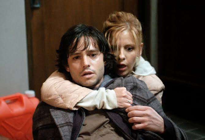 13 Horror Movies That Could Have Ended in 15 Minutes If People Used Common Sense | Den of Geek