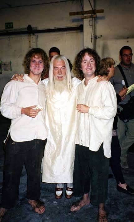 15 Behind the Scenes Photos That Ruin the Movie Magic | Den of Geek