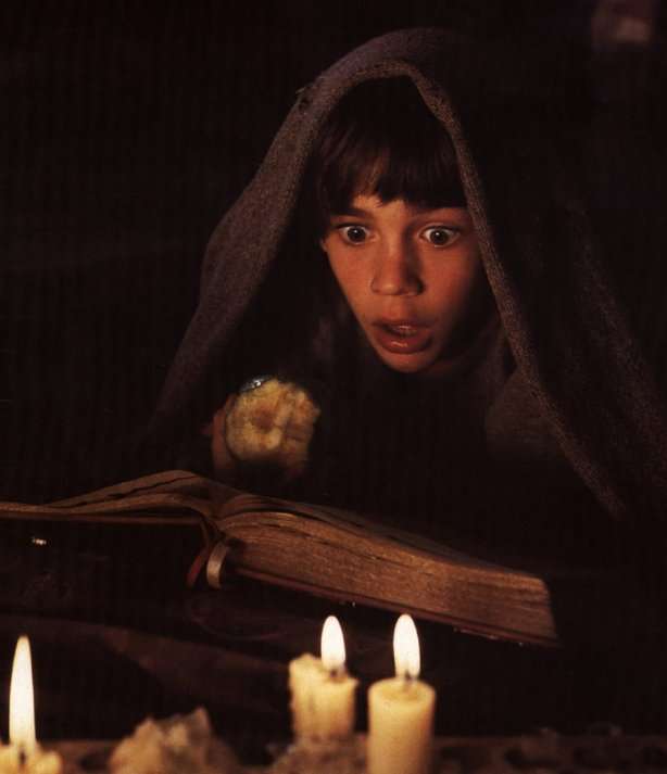 15 Non-Horror Productions That Gave Us Some Terrifying Moments | Den of Geek