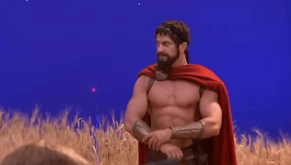15 Behind-the-Scenes Movie Photos Where Things Don't Look as Glamorous in Real Life | Den of Geek