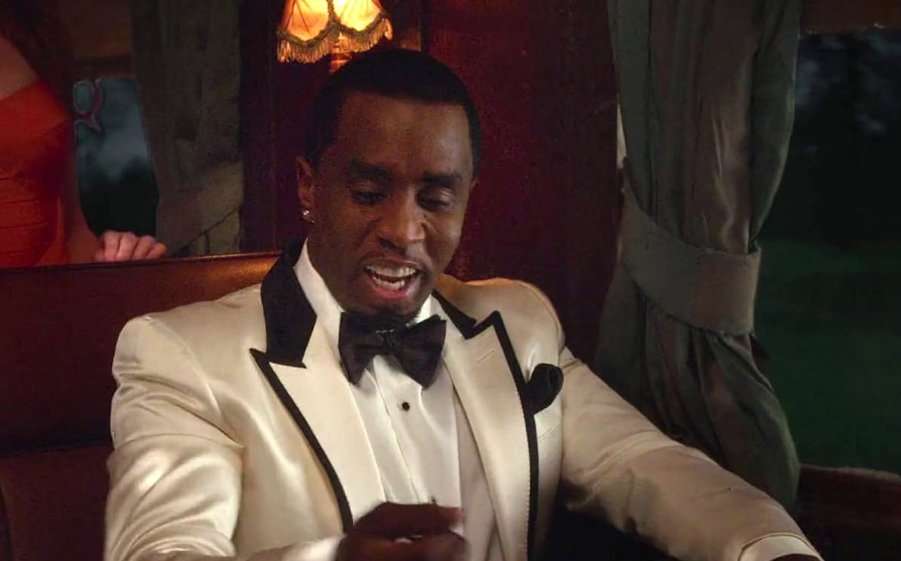15 Celebs We Can't Believe Really Still Have Fans | Den of Geek