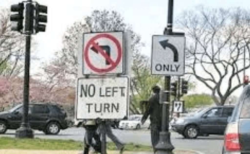 15 Signs That Only Make Going Through the World More Confusing | Den of Geek