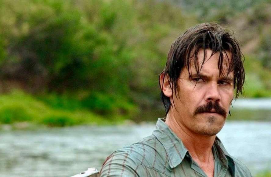 15 Movie Mistakes We Can't Believe Made it All the Way Into the Final Cut | Den of Geek