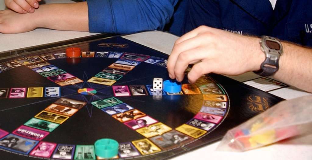 15 Board Games Even Your Grandmother Would Love Playing | Den of Geek