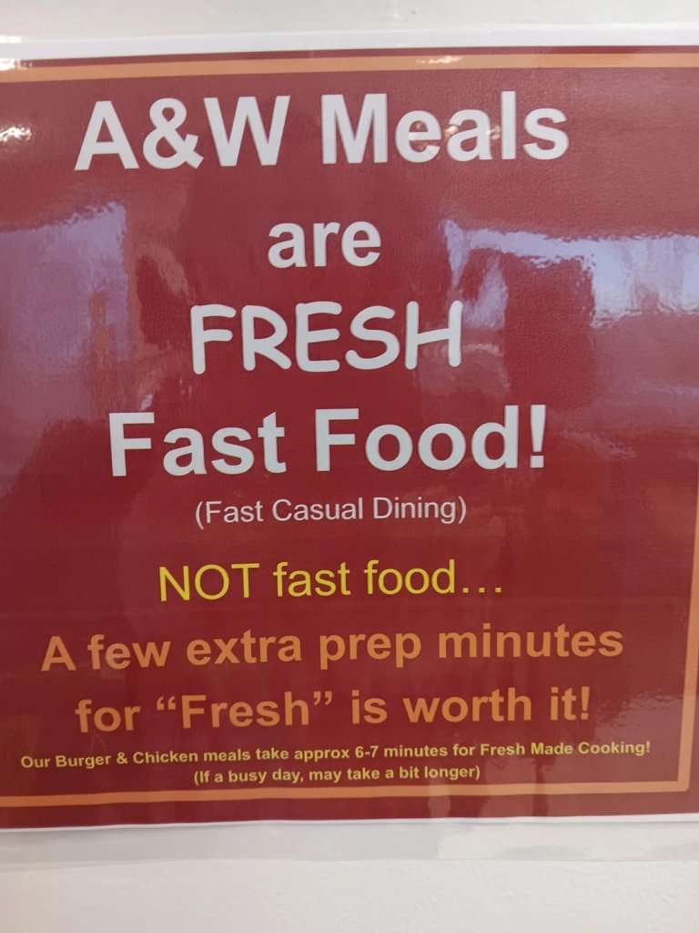 15 Signs That Only Make Going Through the World More Confusing | Den of Geek