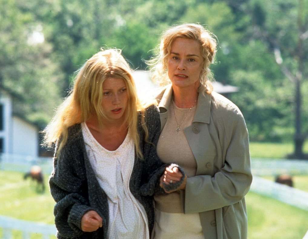 15 Horror Movies Where the 'Scare' Hits a Little Too Close to Home | Den of Geek